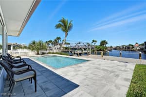 35 Fairview Boulevard, Fort Myers Beach, FL 33931 - MLS#226000867