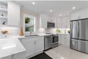 603 12th Avenue, Naples, FL 34102 - MLS#226000868