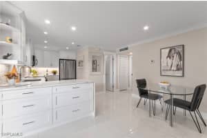 603 12th Avenue, Naples, FL 34102 - MLS#226000868