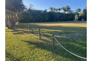 680 Park Street, Naples, FL 34102 - MLS#226000909