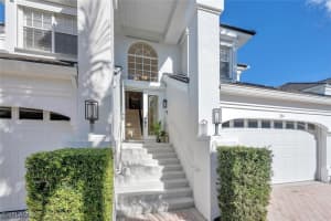 1717 Gulfstar Drive, Naples, FL 34112 - MLS#226000993