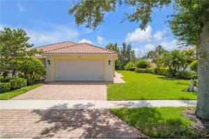 15351 Upwind Drive, Bonita Springs, FL 34135 - MLS#226000995