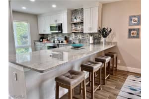 83 Glades Blvd 3, Naples