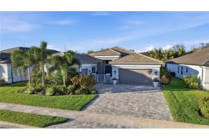 12021 Azalea Way, Naples, FL 34120 - MLS#226001059