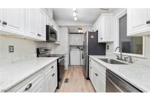 101 SUGAR LOAF Lane, Naples, FL 34114 - MLS#226001106