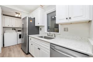 101 SUGAR LOAF Lane, Naples, FL 34114 - MLS#226001106