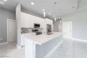 4002 22nd Street, Lehigh Acres, FL 33976 - MLS#226001124