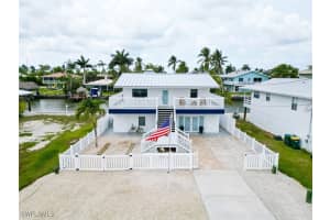 576 Coconut Avenue, Goodland, FL 34140 - MLS#226001131