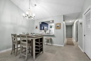 280 Timber Lake Circle, Naples, FL 34104 - MLS#226001198