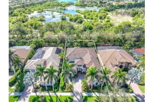 8862 Shenendoah Circle, Naples, FL 34113 - MLS#226001226