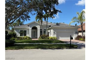 8868 Mustang Island Cir, Naples