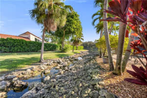 667 Bridgeway Lane, Naples, FL 34108 - MLS#226001254