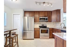 729 Landover Court, Naples, FL 34104 - MLS#226001274