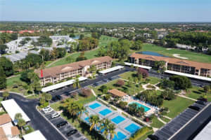 7380 Saint Ives Way, Naples, FL 34104 - MLS#226001288