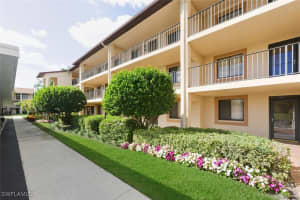 7380 Saint Ives Way, Naples, FL 34104 - MLS#226001288