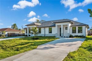 2064 55th Terrace, Naples, FL 34116 - MLS#226001296