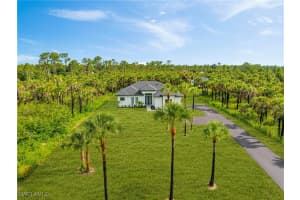 2898 36TH Avenue, Naples, FL 34117 - MLS#226001304