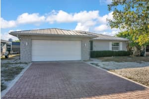 128 San Salvador Street, Naples, FL 34113 - MLS#226001320