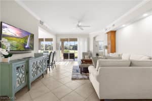 1635 Winding Oaks Way, Naples, FL 34109 - MLS#226001332