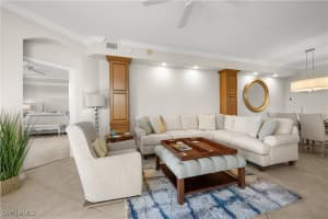 1635 Winding Oaks Way, Naples, FL 34109 - MLS#226001332