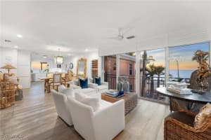 2401 Gulf Shore Boulevard, Naples, FL 34103 - MLS#226001355