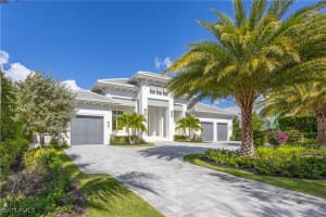 375 Bow Line Drive, Naples, FL 34103 - MLS#226001364