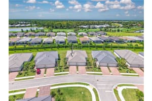 2200 Dragonfruit Way, Naples, FL 34120 - MLS#226001395