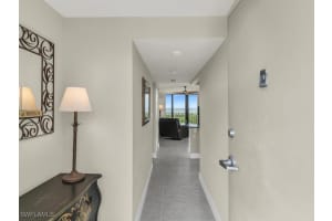 260 Seaview Court, Marco Island, FL 34145 - MLS#226001416