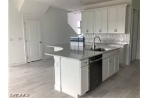 4275 SONOMA OAKS CIRCE, Naples, FL 34119 - MLS#226001426