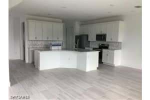 4275 SONOMA OAKS CIRCE, Naples, FL 34119 - MLS#226001426