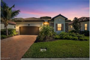 28017 Foxrock Court, Bonita Springs, FL 34135 - MLS#226001465