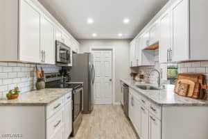 51 Hilo Court, Naples, FL 34112 - MLS#226001473