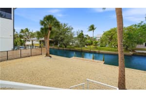 270 Dundee Road, Fort Myers Beach, FL 33931 - MLS#226001485