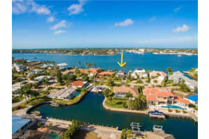 1535 Dolphin Ln Naples, FL 34102 - Off Market