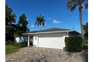 321 Burning Tree Drive, Naples, FL 34105 - MLS#226001521