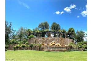 3809 Columbia Ct, Naples