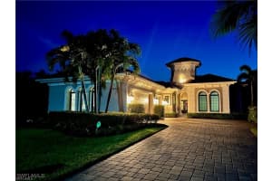 28864 Blaisdell Dr, Naples