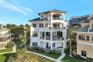 103 Guadeloupe Lane, Bonita Springs, FL 34134 - MLS#226001572