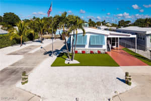 639 Palm Ave, Goodland