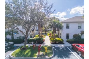 9081 Gervais Circle, Naples, FL 34120 - MLS#226001631