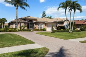 3733 Royal Wood Boulevard, Naples, FL 34112 - MLS#226001653