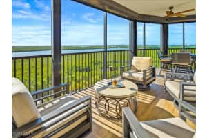 1050 Borghese Ln 806, Naples