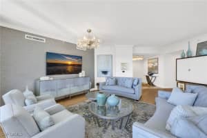 13675 Vanderbilt Drive, Naples, FL 34110 - MLS#226001680