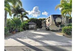 10449 Nightwood Drive, Fort Myers, FL 33905 - MLS#226001683