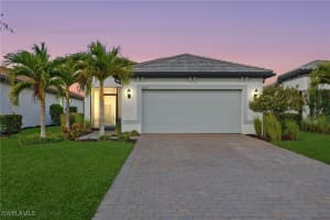 20060 Kingmont Dr, Estero