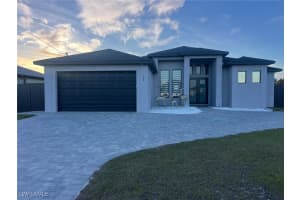 128 Nelson Road, Cape Coral, FL 33993 - MLS#226001704