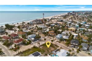 136 Madison Court, Fort Myers Beach, FL 33931 - MLS#226001722