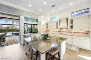 11925 Heather Woods Ct, Naples