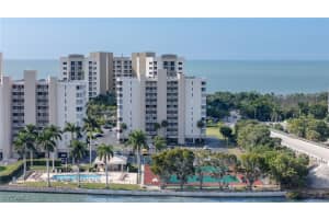 11118 Gulf Shore Drive, Naples, FL 34108 - MLS#226001762