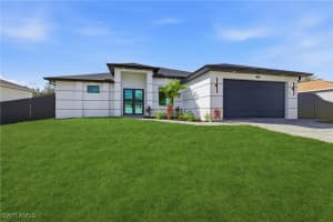 408 28th Avenue, Cape Coral, FL 33991 - MLS#226001779